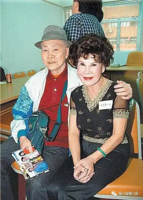 83岁晒近照,她的一生可谓充满传奇_黄夏蕙_胡百全_邵音音