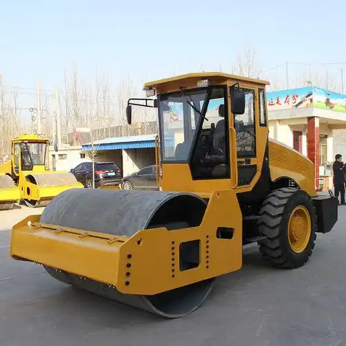 中小型柴油振动压实压路机3吨6吨压路小碾子8吨单钢轮液压压路机