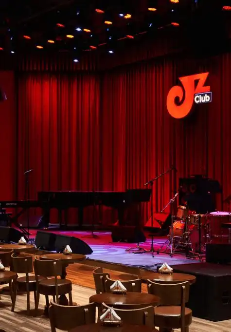 67retail link作品jz club衡山路8号斩获美国缪斯设计奖金奖