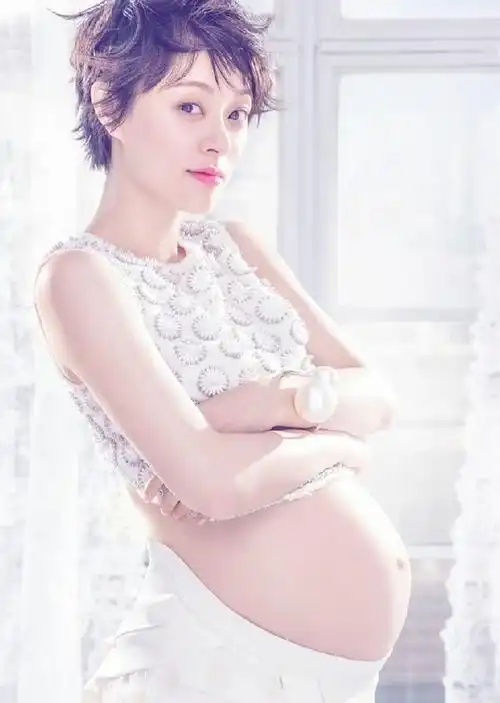 孕期的女人是最美的杨颖的孕照谢娜的孕照最后一个无人能及