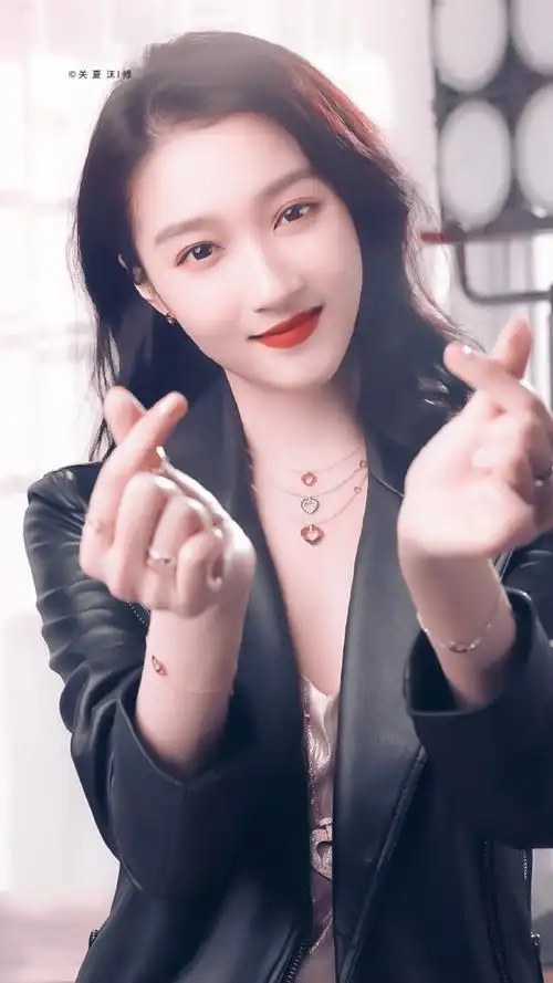 关晓彤[超话]##关晓彤曾少年#[好喜欢]#关. 来自关夏沫 - 微博