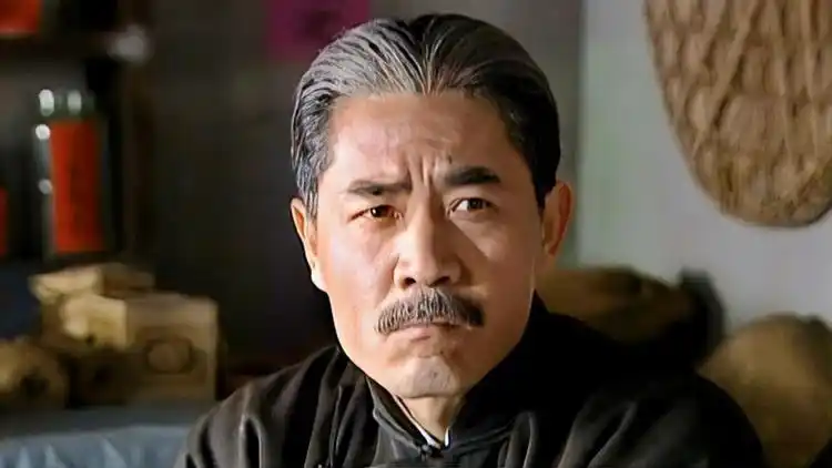 大宅门:郑三旦翻身,批斗大会上恨不得吃了白景琦,白占元装傻