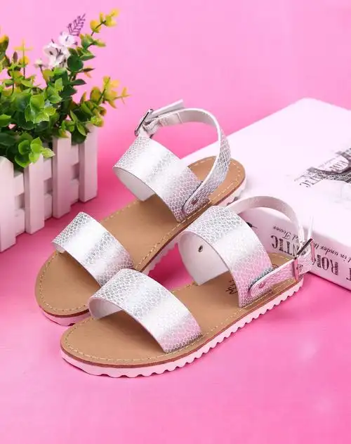 女童银色夏季时尚休闲凉鞋【32-37】