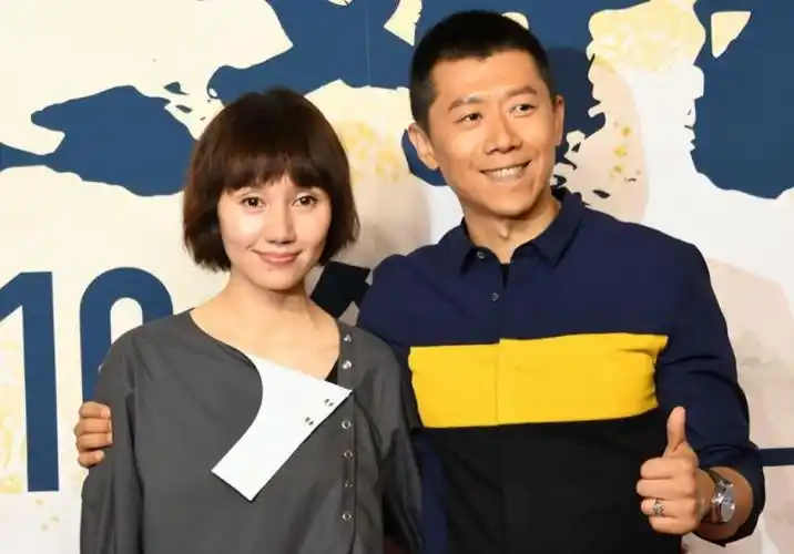 回顾演员夏雨娶师妹袁泉婚后生一女妻子用爱化解我与父母矛盾