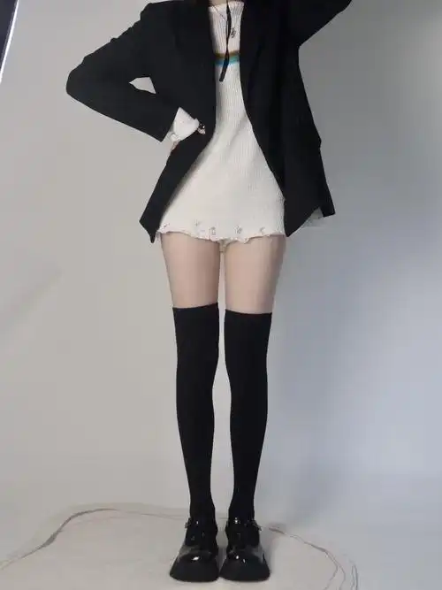 过膝袜女秋冬白色长筒袜保暖高筒袜米色大腿袜子配靴袜咖 白色 均码