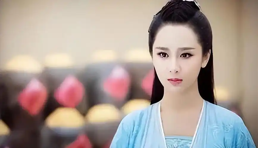 吃完"小雪"红利的杨紫,来看看她现在怎么样