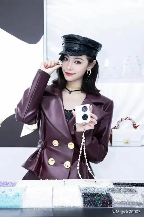 明星图片许佳琪