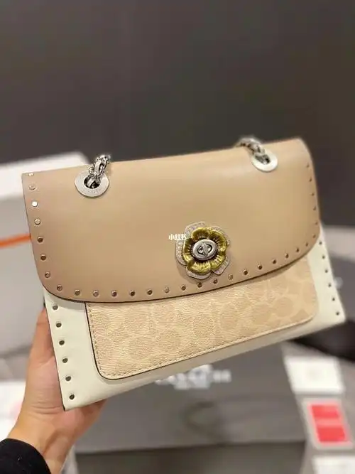 98coach parker山茶花帕克6140077就到手了6015