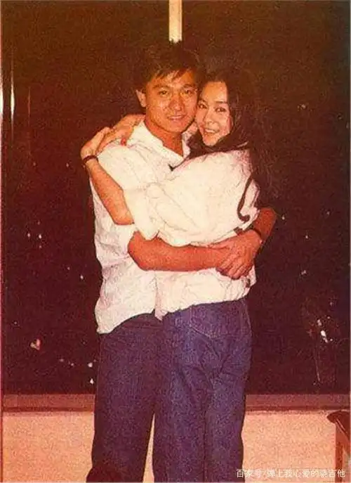 刘德华唯一承认的女友,自曝"第一次"给了天王,晚年生活凄惨
