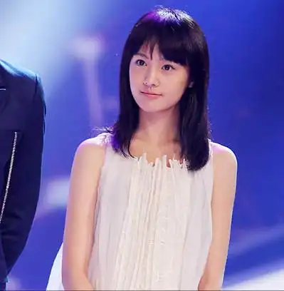 郑爽刚出道那年,才是她颜值的巅峰期