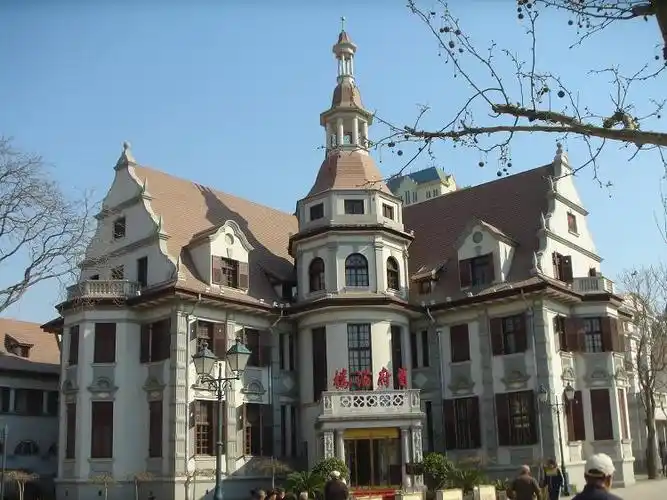 p>袁世凯故居位于河南省 a target="_blank" href="/item/周口市