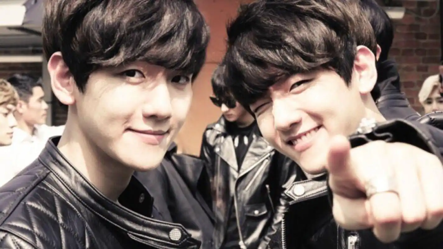 金泰妍如何评价她深深爱的前男友边伯贤的颜值?(高甜版)