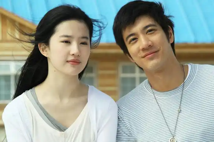 《分享》2010最新大片/恋爱通告/王力宏,刘亦菲主演等多名主演