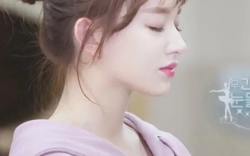 程潇收藏的神图最喜欢侧颜简直就是小仙女五官真的绝了