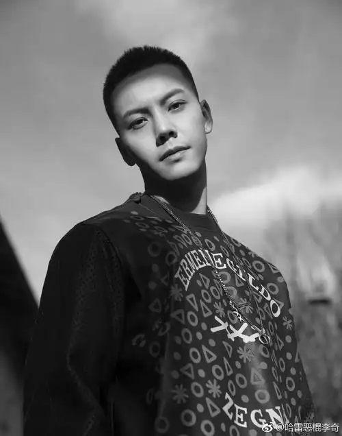 【陈伟霆 william chan】 时尚先生esquire 杂志 2019年4月 2359 x