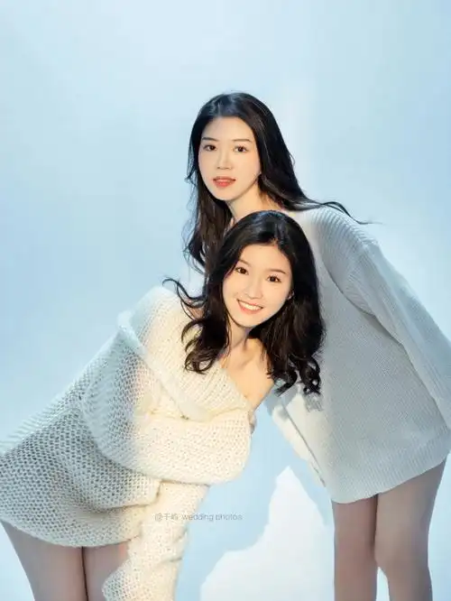 解锁双人闺蜜花温暖闺蜜照