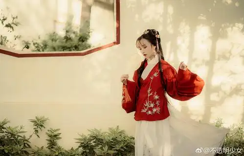 古风壁纸分享昨夜雨疏风骤浓睡不消残酒