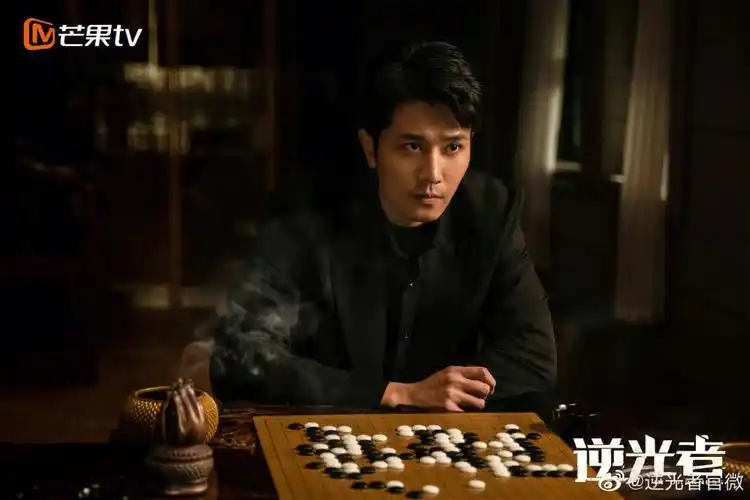 彭冠英  #逆光者 #花火马上20号了哟,可是芒果tv