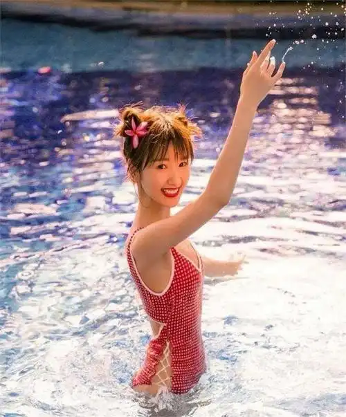 毛晓彤垂耳兔公主 腹黑大灰狼与小白兔的碰撞(5)