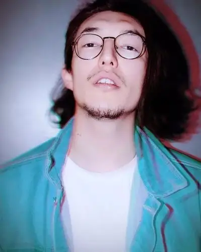 专访亚森爱唱流行歌曲的哈萨克小哥二到成为渣男