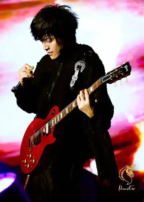 五月天怪兽温尚翊