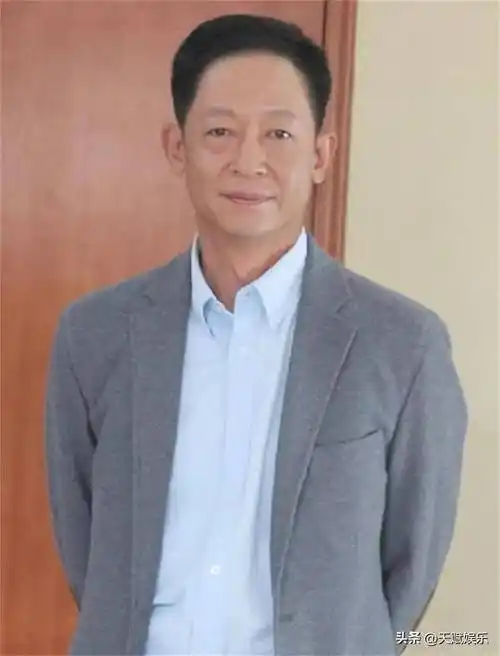 60后男演员,歌手,主持人王志文_电视剧_毕业_图片