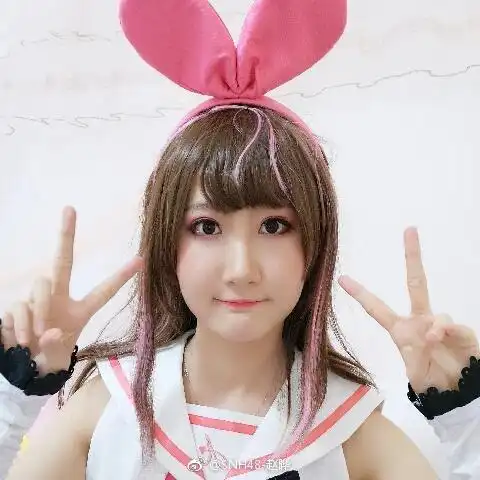 snh48-赵晔 . http://t.cn/rho43il