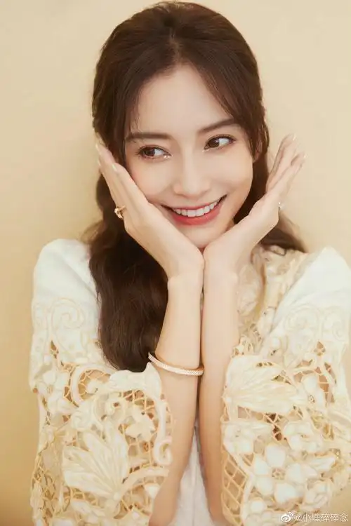 baby杨颖好温柔好漂亮的一套造型甜美可爱元气满满