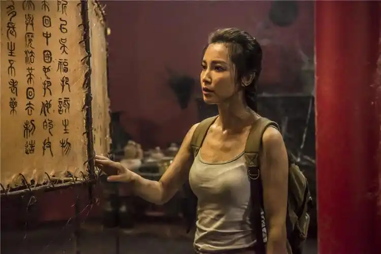 李冰冰3d科幻电影谜巢剧照精彩瞬间