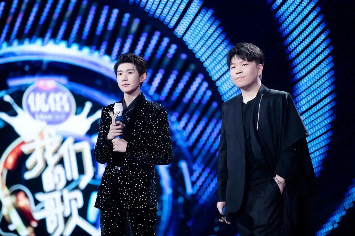 王源常石磊我我温柔唱哭观众