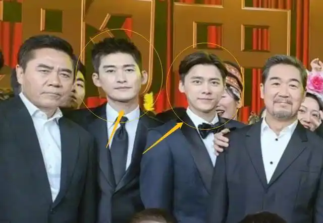 黄渤晒百年文艺演出合影,张翰李易峰同框,高圆圆的状态绝绝子