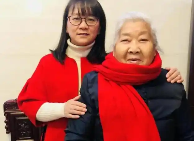 婆婆:媳妇,你要再回娘家,就打断你腿,儿媳:小姑子天天回娘家|徐良