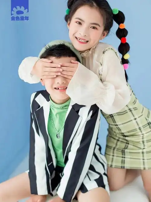 颜值超高的兄妹俩05