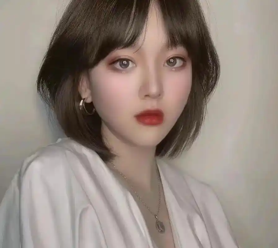 适合18岁到 35岁的短发发型推荐,大热短发夏季 - 抖音