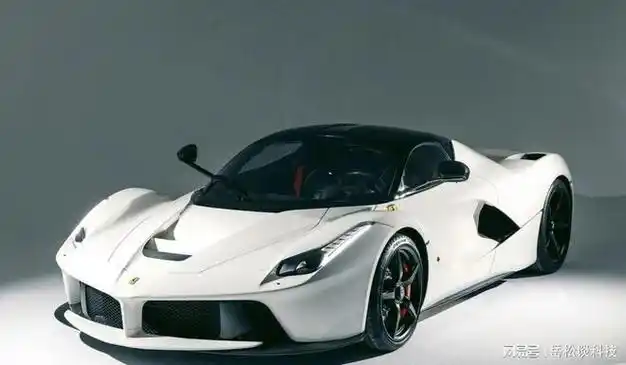 万美元|马力|新车|跑车|发动机|贯穿式尾灯|法拉利laferrari_网易订阅