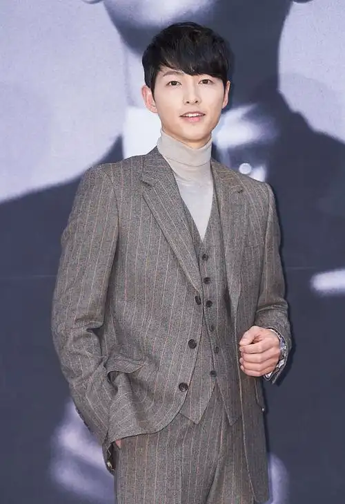 宾逊cp现身全慧彬长发温柔宋仲基西装帅气