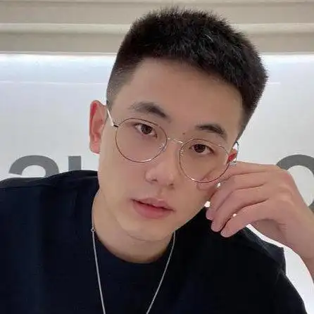 减龄帅气最提升颜值的三款男生短发