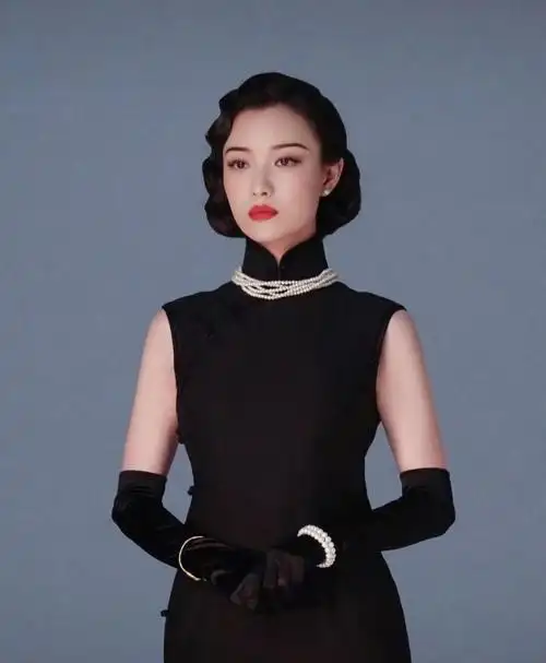 说起旗袍发型,不得不提手推波.