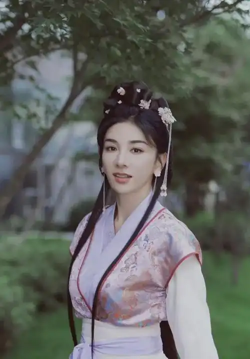 黄奕时隔23年再扮"李玉湖",网友感叹回忆杀|娱乐圈|古装扮相_网易订阅