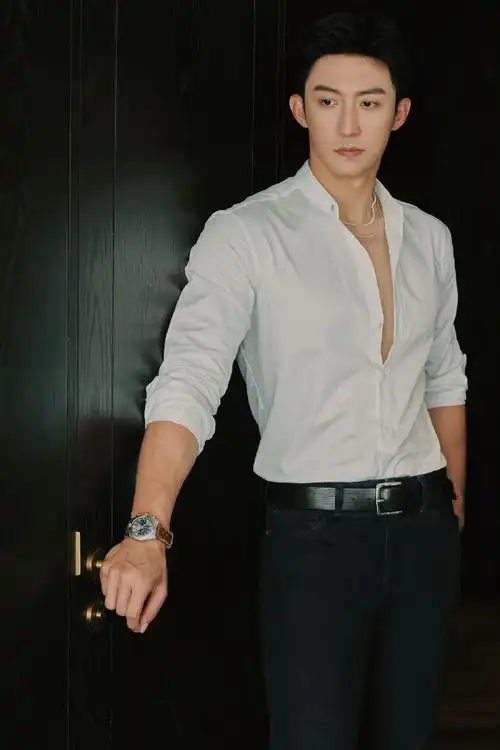 黄景瑜##黄景瑜富士山下适配度##黄景瑜工作室好懂事##黄景瑜身材