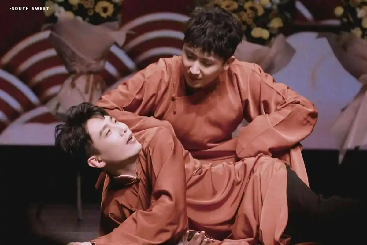 尚九熙何九华 #熙华  "今天是招待外地来的相声演员的时候 - 抖音