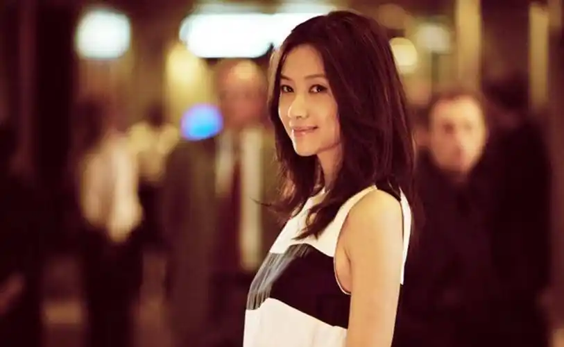 徐静蕾想当导演,首次执导的作品《我和爸爸》王朔又拉来老友叶大鹰