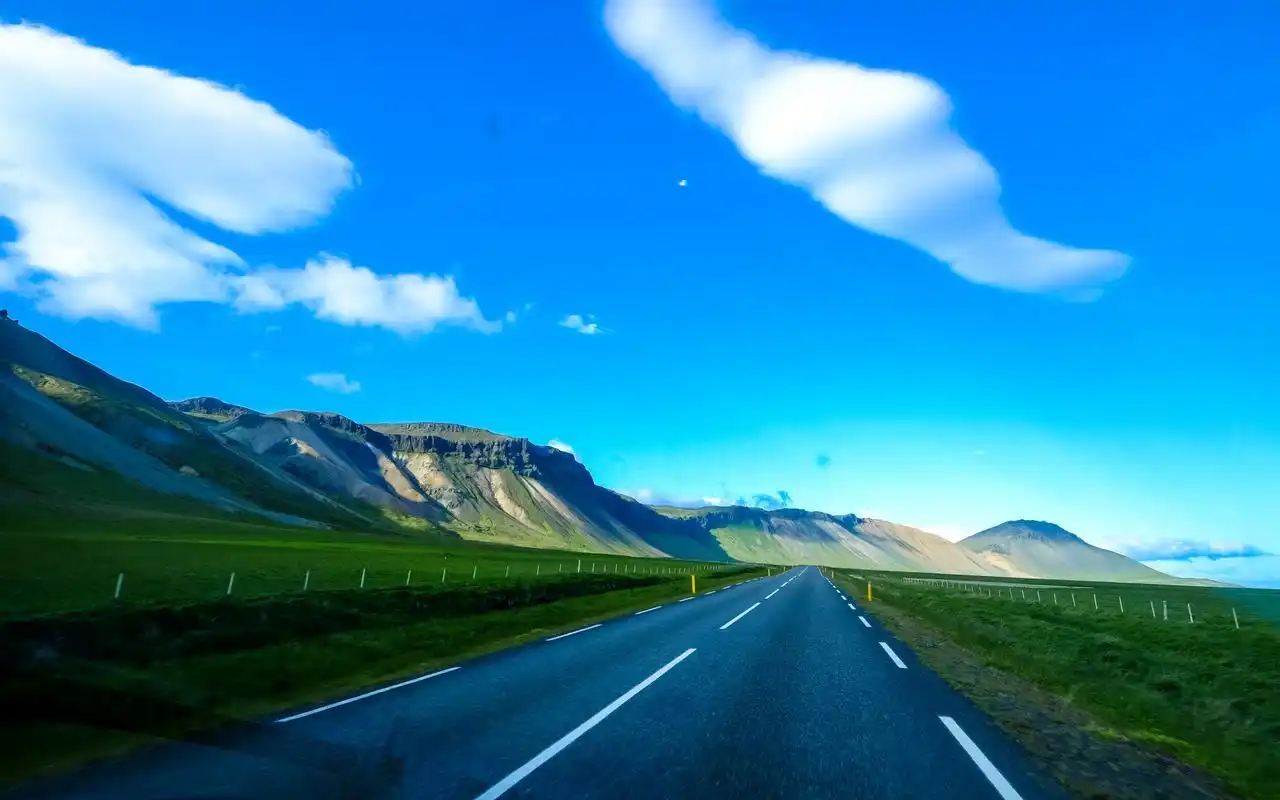 四季更替唯美道路风景图片桌面壁纸高清大图预览1920x1200_风景壁纸