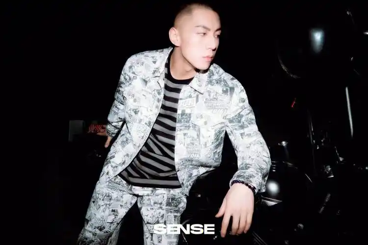 casper卡斯柏误入蝙蝠侠的神秘世界09