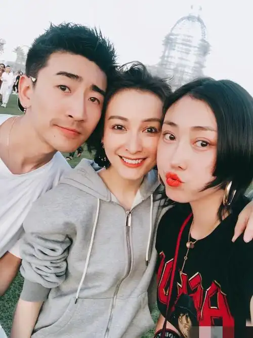 吴昕的男朋友——又入镜了