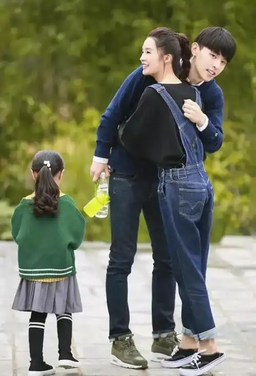 李沁老公(李沁荧屏老公)_可可情感网