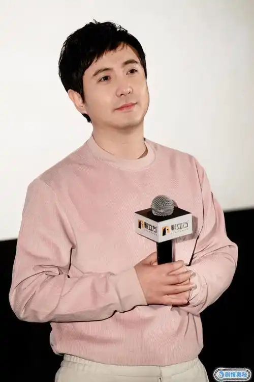 继赵丽颖打假之后徐峥沈腾也打假电影众筹系造谣