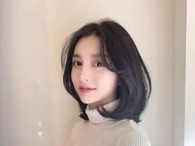 好看的齐肩发发型 不染发照样优雅有韵味