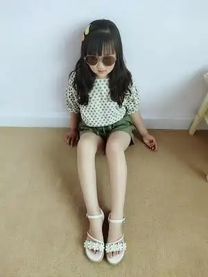 质感不错,穿上大小也合适好看96和我逛了一天街也没说累,也不臭脚丫