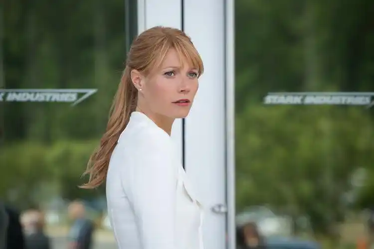 paltrows pepper potts gets physical in iron man 3 – 4 photos